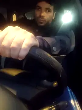 J0nyhson online show from November 5, 2025, 4:37 am