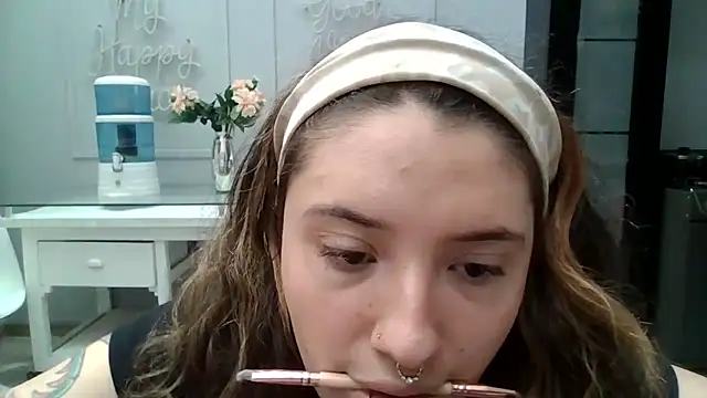 chubby vanniie  online show from January 28, 2025, 6:39 pm