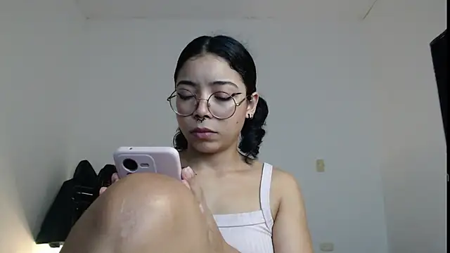 Putaku San online show from November 11, 2025, 4:40 am