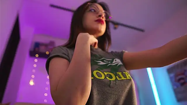 Snapshot of melissajoness3 chatting on October 18, 2025, 12:01 am melissajoness3 online show from October 18, 2025, 12:01 am