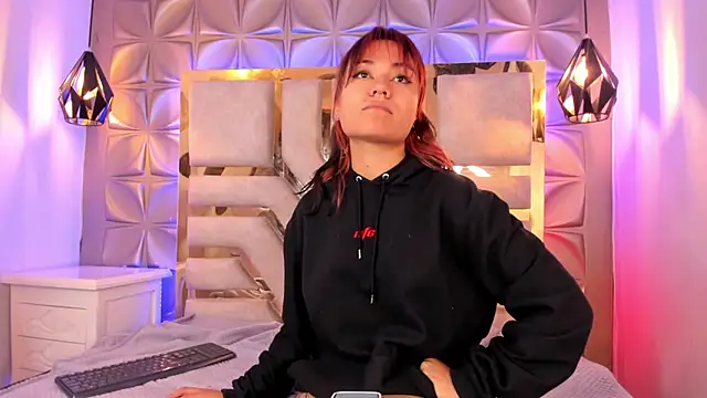 nahia low online show from January 18, 2025, 7:49 am