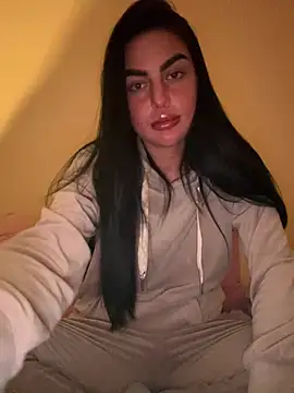 CabrioCabrio online show from March 9, 2026, 5:49 pm