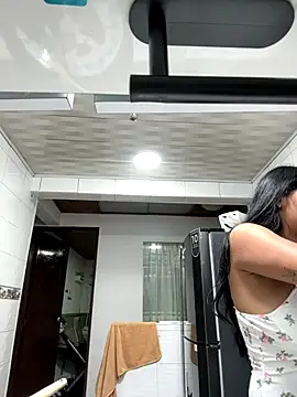 Snapshot of AgathaGeorgiou chatting on September 26, 2025, 11:00 pm AgathaGeorgiou online show from September 26, 2025, 11:00 pm