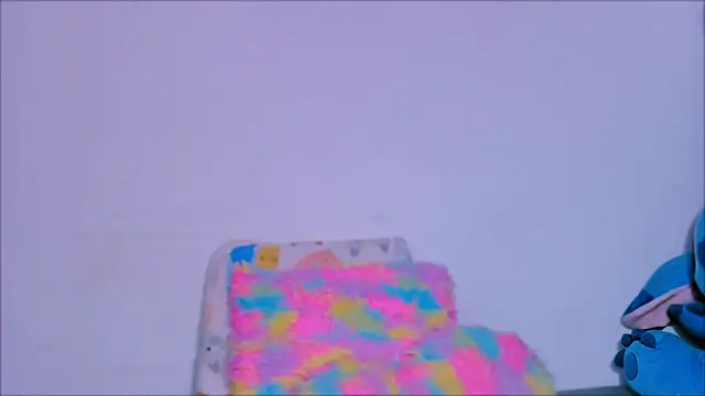 KathieBurning online show from February 5, 2025, 5:31 pm