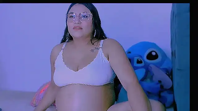 KathieBurning online show from January 12, 2026, 7:42 pm