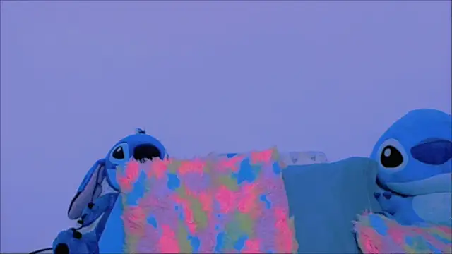 Snapshot of KathieBurning chatting on October 19, 2025, 5:48 pm KathieBurning online show from October 19, 2025, 5:48 pm