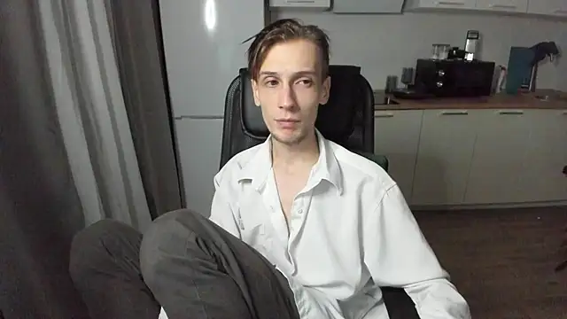 Snapshot of Rick_Reed chatting on September 30, 2025, 9:43 pm Rick Reed online show from September 30, 2025, 9:43 pm