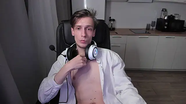 Snapshot of Rick_Reed chatting on October 23, 2025, 12:20 am Rick Reed online show from October 23, 2025, 12:20 am