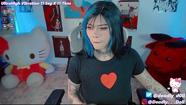 Snapshot of Deadly_Doll chatting on February 9, 2026, 10:41 pm Deadly Doll online show from February 9, 2026, 10:41 pm