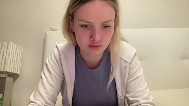 mariemelissah online show from February 13, 2025, 4:17 pm