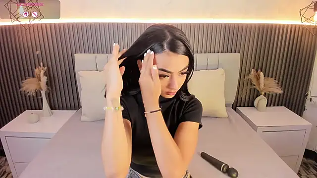 Snapshot of SHANONCLARK chatting on September 23, 2025, 7:10 pm SHANONCLARK online show from September 23, 2025, 7:10 pm