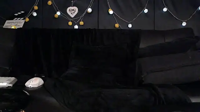  StacyAngel  online show from June 27, 2026, 3:45 am