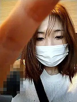 Love me Eri  online show from May 11, 2026, 8:05 am