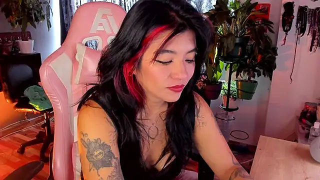 annie walker6 online show from February 9, 2026, 6:06 pm