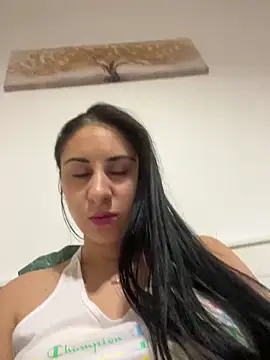 Snapshot of JenniferEdith chatting on December 6, 2024, 5:49 pm JenniferEdith online show from December 6, 2024, 5:49 pm