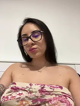 Snapshot of JenniferEdith chatting on February 25, 2025, 3:09 pm JenniferEdith online show from February 25, 2025, 3:09 pm