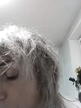 Snapshot of Linda_Gregory chatting on November 17, 2025, 2:59 am Linda Gregory online show from November 17, 2025, 2:59 am