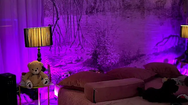 YamiraKim online show from February 21, 2026, 7:16 pm