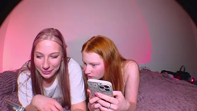 MiaKeler online show from December 14, 2024, 8:51 pm