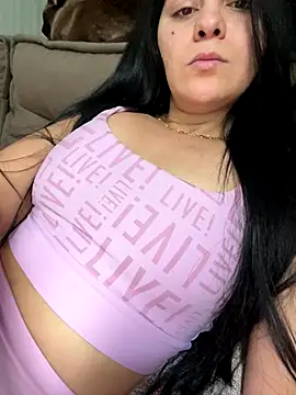 lupyta20 online show from October 17, 2025, 12:29 pm