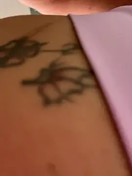 lupyta20 online show from September 28, 2025, 3:52 pm