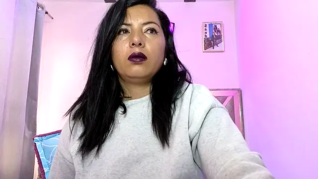 Snapshot of Mariana_collins99 chatting on October 5, 2025, 5:14 pm Mariana collins99 online show from October 5, 2025, 5:14 pm