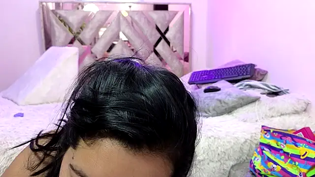 Snapshot of Mariana_collins99 chatting on September 23, 2025, 8:32 am Mariana collins99 online show from September 23, 2025, 8:32 am