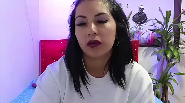 Mariana collins99 online show from February 10, 2025, 3:35 am