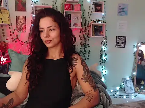 BeellyDance online show from October 1, 2025, 6:12 pm