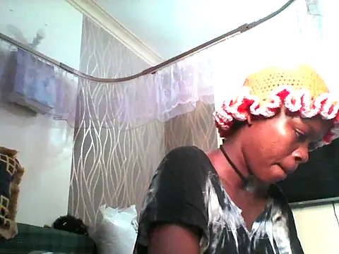 Snapshot of Busty_hinata12 chatting on October 31, 2025, 5:48 am Busty hinata12 online show from October 31, 2025, 5:48 am