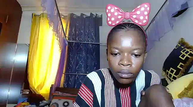 Snapshot of Busty_hinata12 chatting on January 20, 2025, 8:09 am Busty hinata12 online show from January 20, 2025, 8:09 am