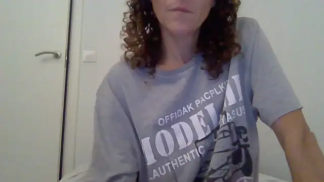 zorritasuperhot online show from September 18, 2025, 10:24 pm