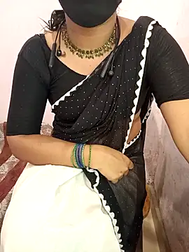 Snapshot of Mallu-Gayathri_Arun chatting on September 21, 2025, 6:40 am Mallu-Gayathri Arun online show from September 21, 2025, 6:40 am