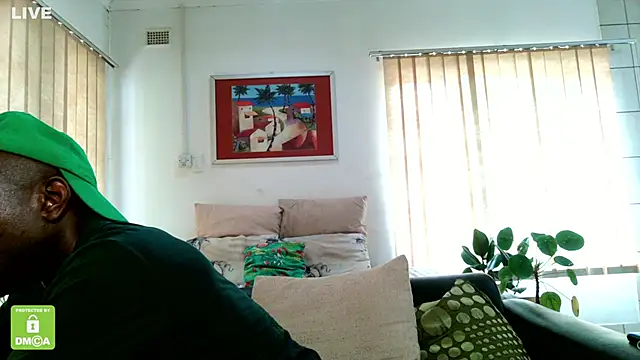 iCrushYenu online show from December 5, 2024, 8:16 am