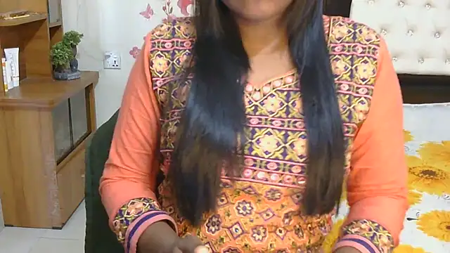 Snapshot of esita_1212 chatting on October 10, 2025, 2:12 am esita 1212 online show from October 10, 2025, 2:12 am