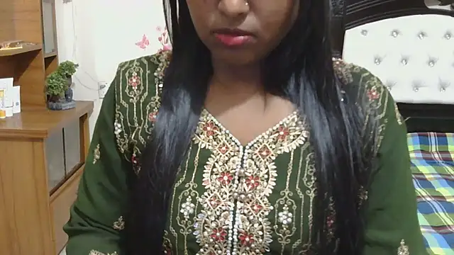 Snapshot of esita_1212 chatting on October 9, 2025, 1:55 pm esita 1212 online show from October 9, 2025, 1:55 pm