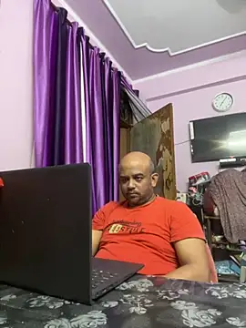 Snapshot of Dick_6inches chatting on October 7, 2025, 1:34 pm Dick 6inches online show from October 7, 2025, 1:34 pm