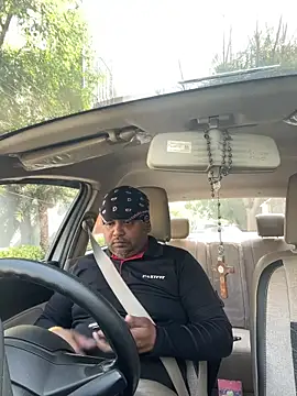 Dick 6inches online show from March 11, 2026, 4:39 am