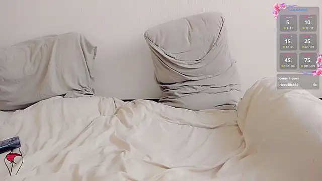 Snapshot of MargaritaRo chatting on September 22, 2025, 5:57 am MargaritaRo online show from September 22, 2025, 5:57 am