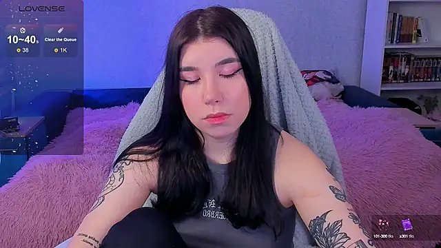 kellyharris online show from December 11, 2024, 3:05 pm