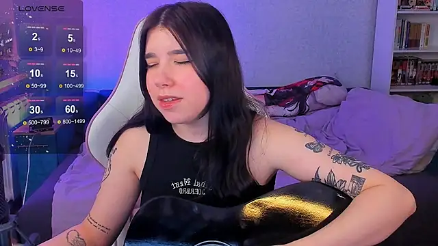 kellyharris online show from December 21, 2024, 5:18 pm