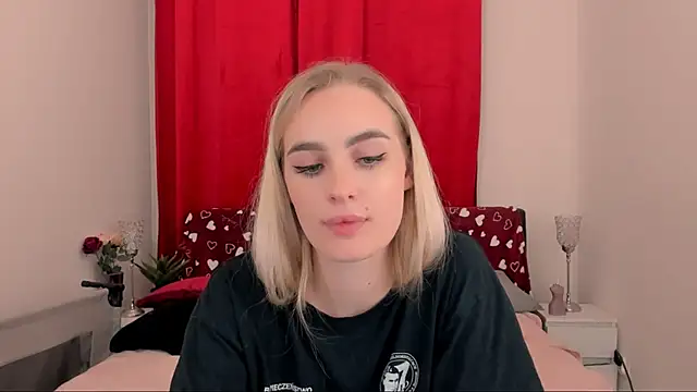 OliviaKisss online show from February 8, 2025, 3:52 am
