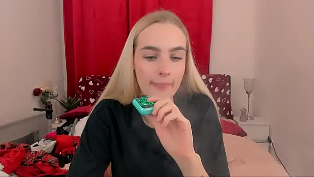OliviaKisss online show from January 24, 2025, 10:08 pm