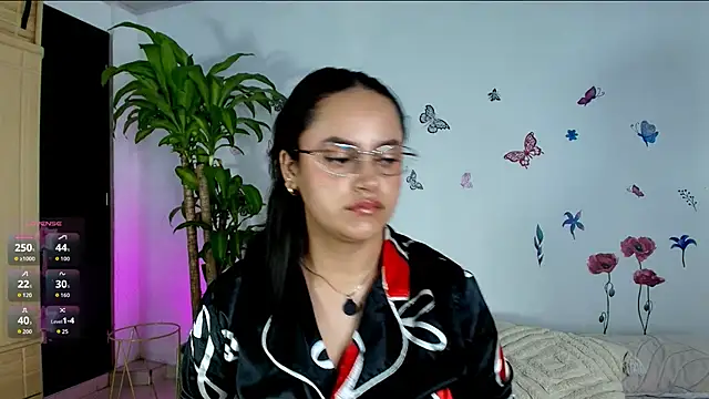 VICTORIABLACK xh online show from June 10, 2026, 9:54 am