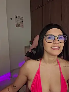 heyshaa online show from April 18, 2026, 8:31 pm