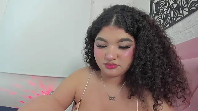 Snapshot of _ashley_doll chatting on December 6, 2024, 10:32 am ashley doll online show from December 6, 2024, 10:32 am