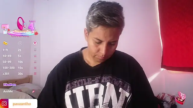 Snapshot of Yessi_rousse chatting on October 16, 2025, 2:14 pm Yessi rousse online show from October 16, 2025, 2:14 pm