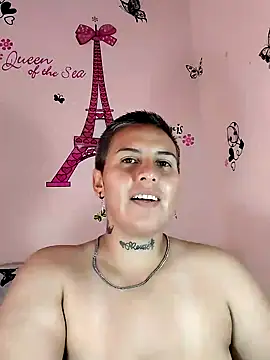 Snapshot of Yessi_rousse chatting on February 19, 2025, 8:41 pm Yessi rousse online show from February 19, 2025, 8:41 pm