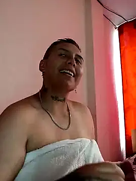 Snapshot of Yessi_rousse chatting on February 27, 2025, 7:37 pm Yessi rousse online show from February 27, 2025, 7:37 pm