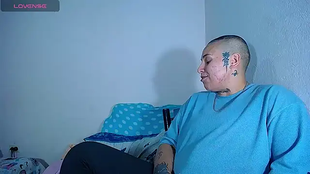 Snapshot of Yessi_rousse chatting on December 2, 2024, 5:21 am Yessi rousse online show from December 2, 2024, 5:21 am